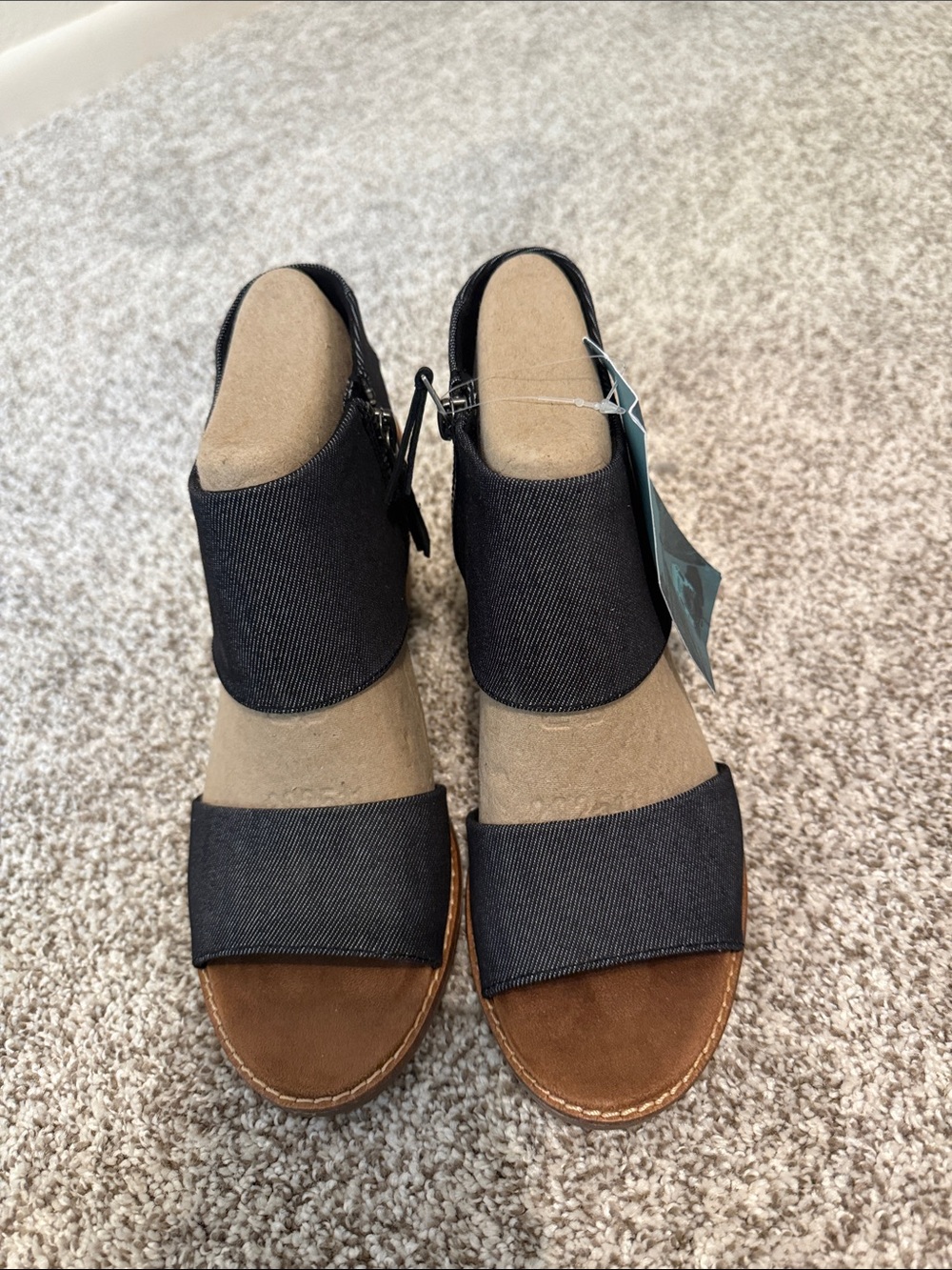 Toms Black Elastic Strap Wedge Sandals with Brown Footbed